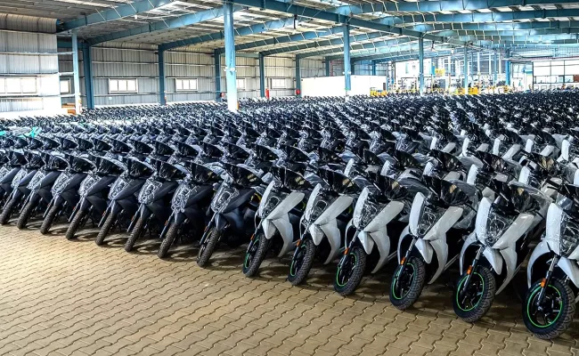 images/Why%20do%20all%20electric%20vehicle%20companies%20occupy%20Warehouse%20and%20Industrial%20space%20in%20Hosur.webp#joomlaImage://local-images/Why do all electric vehicle companies occupy Warehouse and Industrial space in Hosur.webp?width=1920&height=750